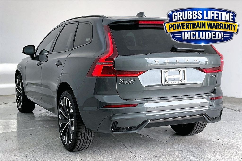 New 2026 Volvo XC60 B5 Ultra SUV