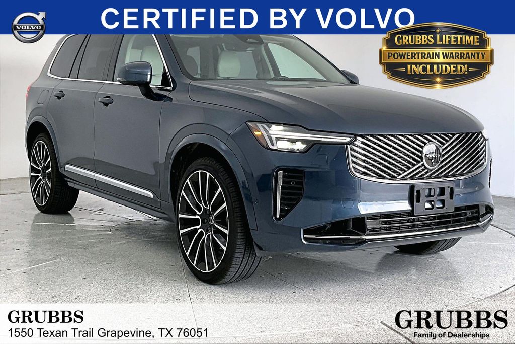 2025 Volvo XC90 B6 Ultra Bright 7-Seater 4WD's photo