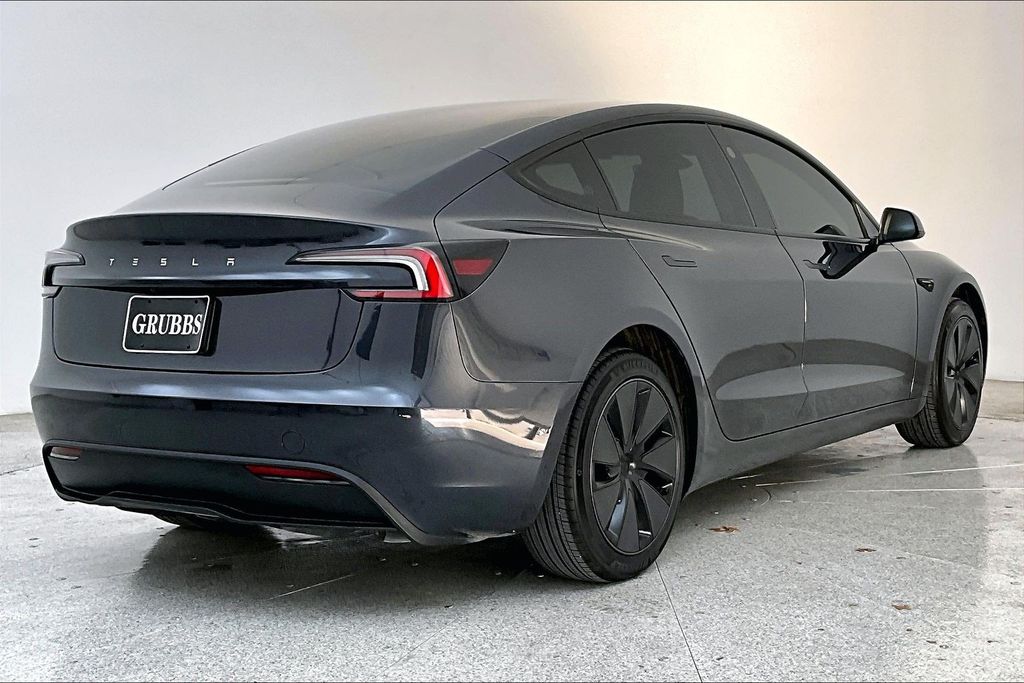 Used 2025 Tesla Model 3 Long Range with VIN 5YJ3E1EA1SF950927 for sale in Grapevine, TX