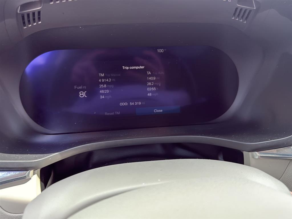 2023 Volvo XC60 Plus photo 2
