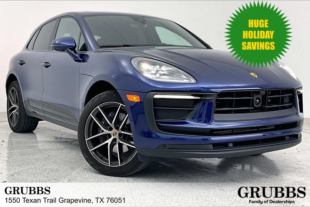 2023 Porsche Macan Base's photo