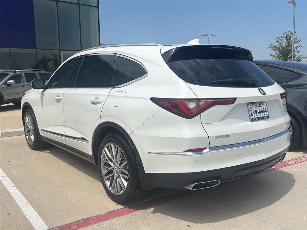 2022 Acura MDX Advance SH-AWD photo 2