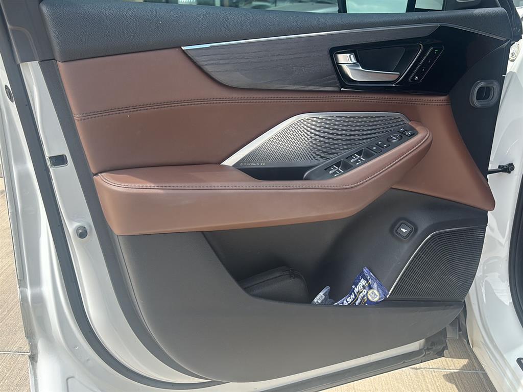 2022 Acura MDX Advance SH-AWD photo 4