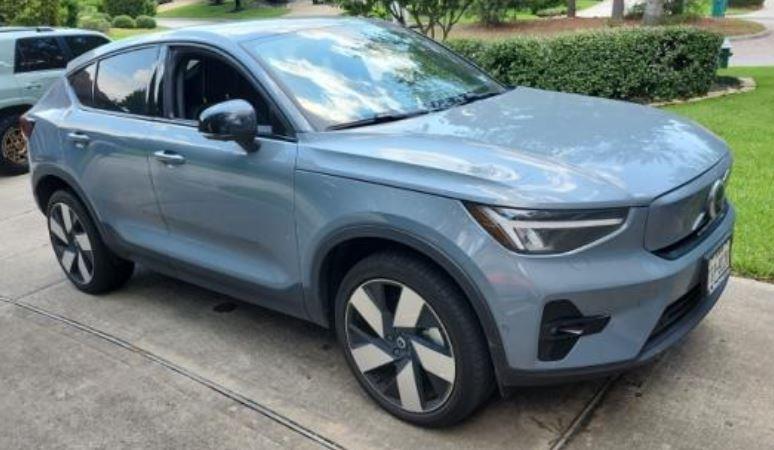 2023 Volvo C40 Recharge Plus photo 3