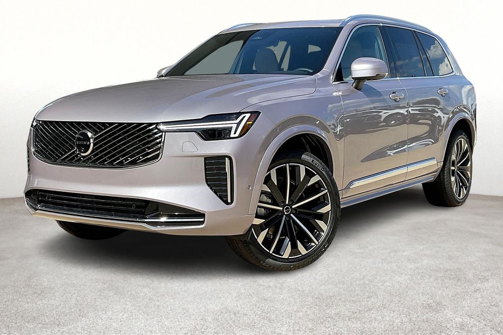 2026 Volvo XC90 Plus photo 2