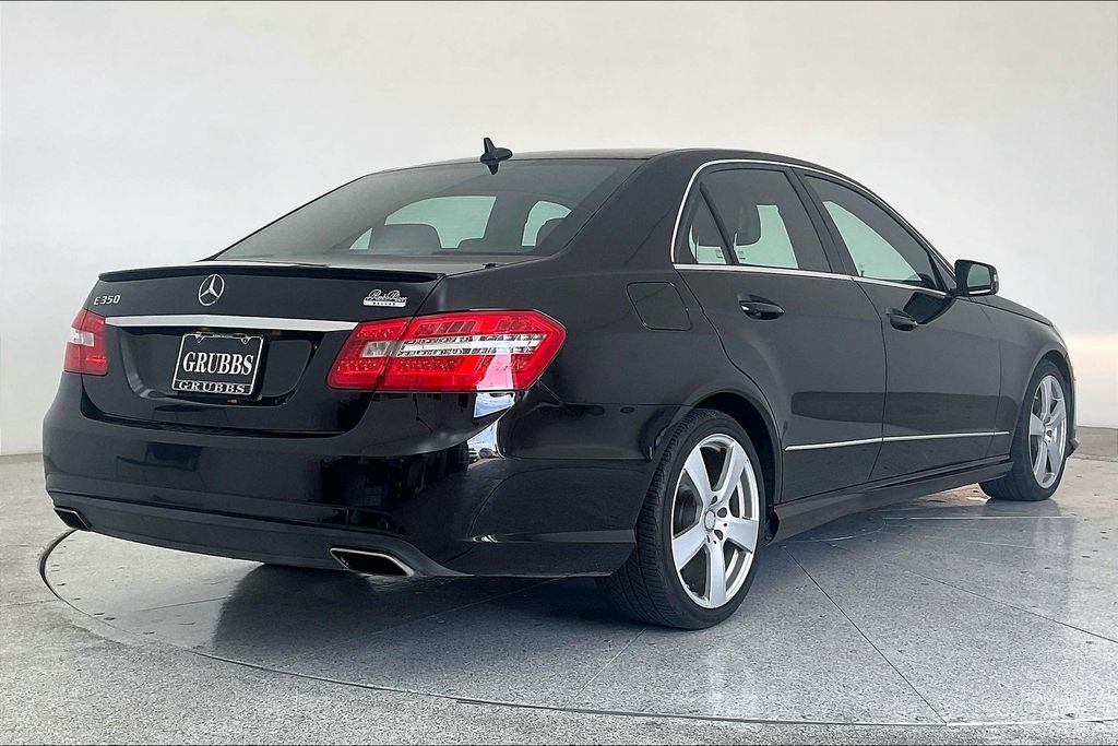 Used 2011 Mercedes-Benz E-Class  with VIN WDDHF5GB6BA302742 for sale in Grapevine, TX