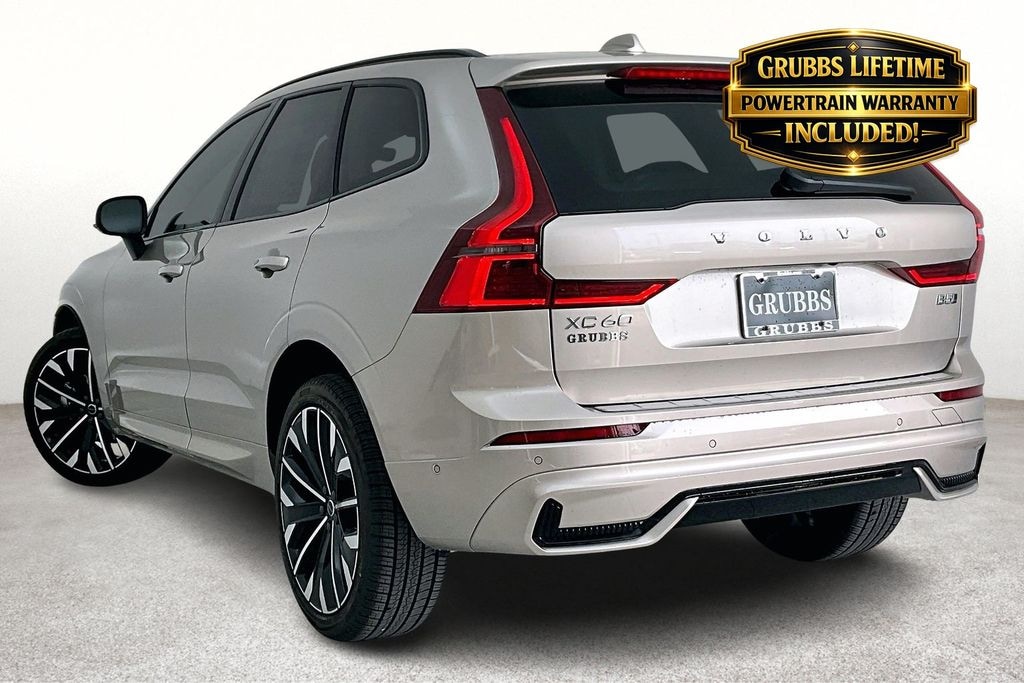 New 2026 Volvo XC60 B5 Ultra SUV