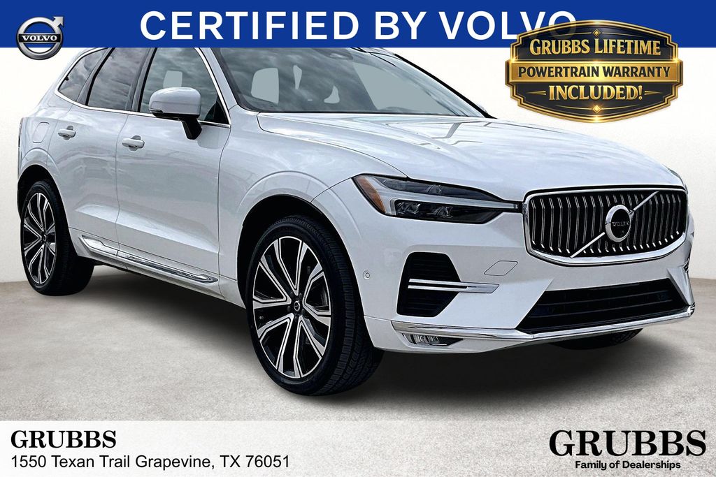 2023 Volvo XC60 B5 Ultimate Bright Theme FWD's photo
