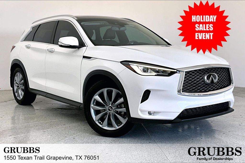 2022 INFINITI QX50 Luxe's photo