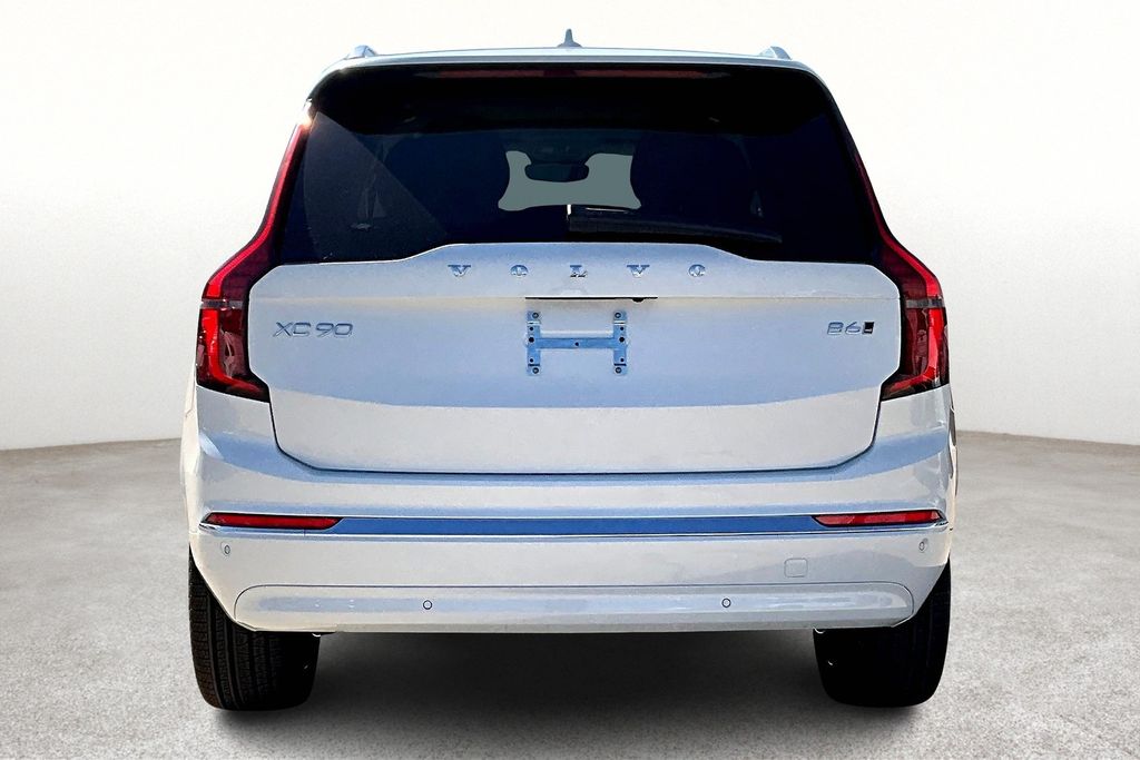 2026 Volvo XC90 photo 2