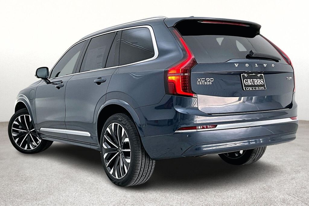 New 2026 Volvo XC90 plug-in hybrid T8 Plus 7-Seater SUV