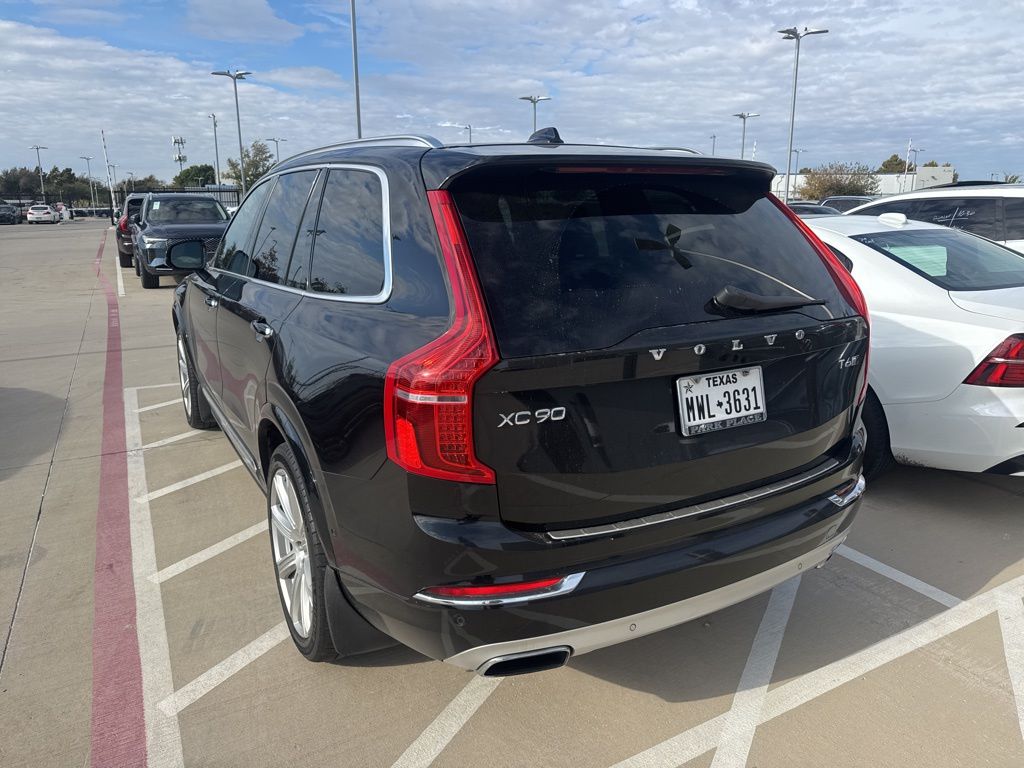 2017 Volvo XC90 T6 Inscription photo 3