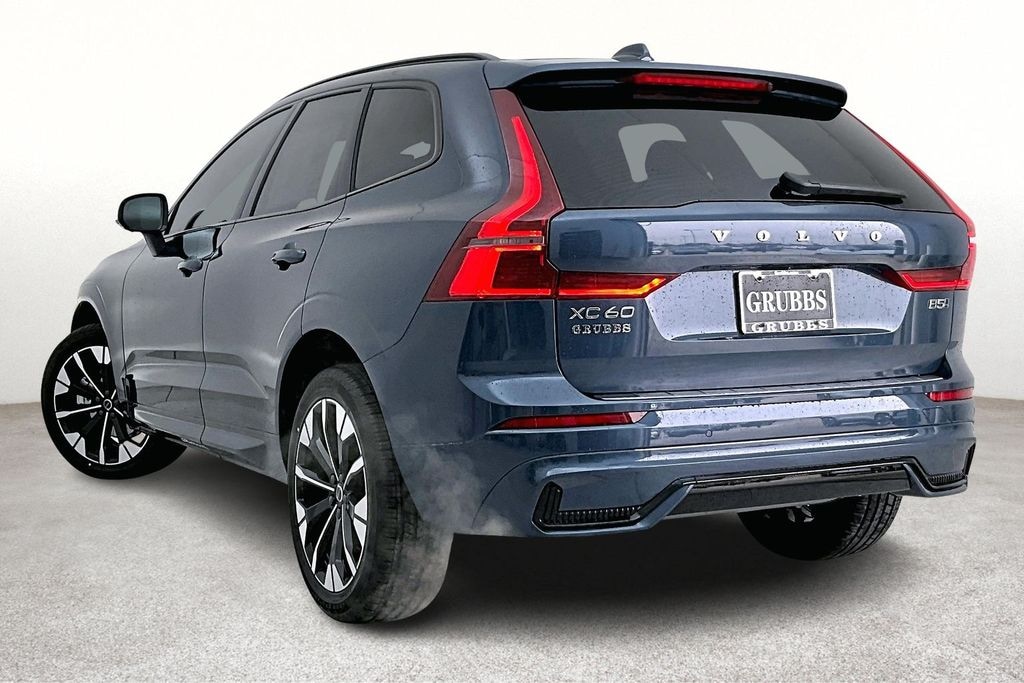 New 2026 Volvo XC60 B5 Plus SUV