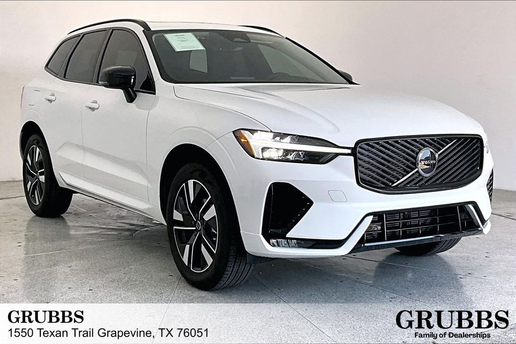 New 2027 Volvo XC60 B5 Core SUV