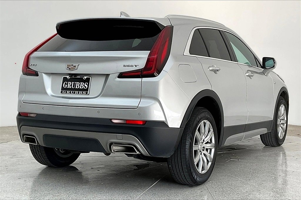 Used 2022 Cadillac XT4 Premium Luxury with VIN 1GYFZCR49NF131790 for sale in Grapevine, TX