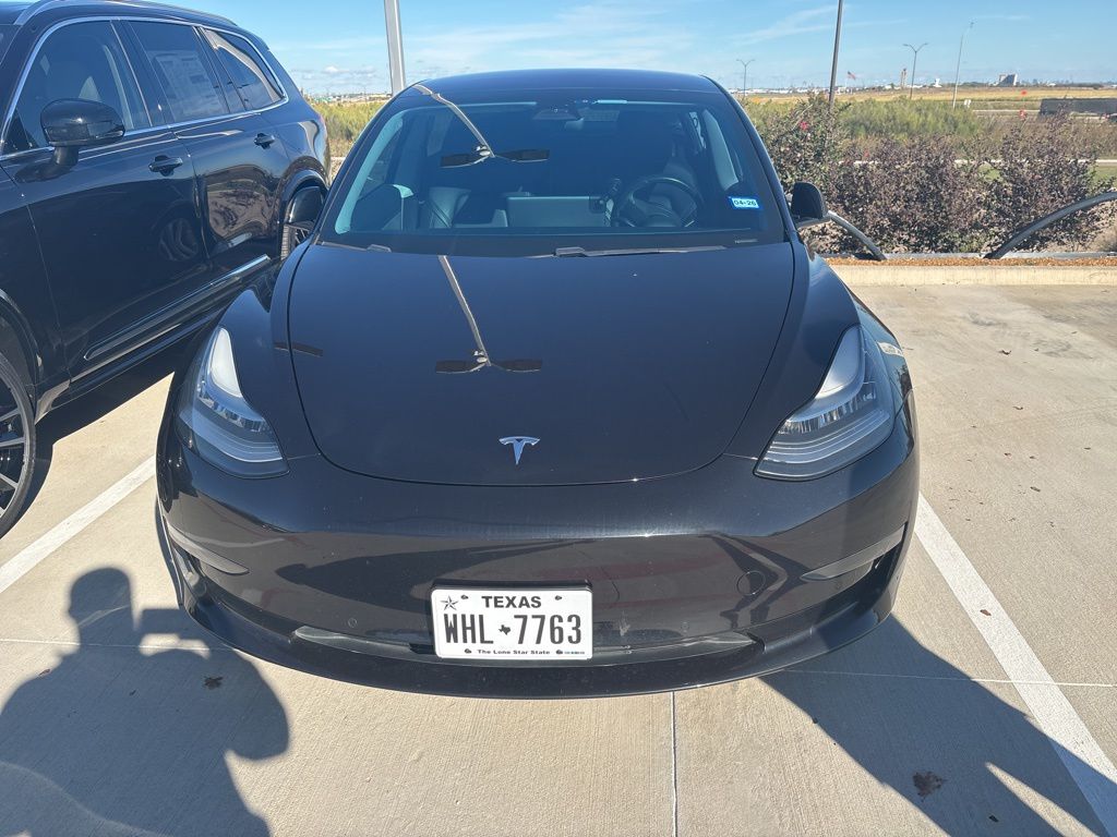 2018 Tesla Model 3 Long Range photo 3