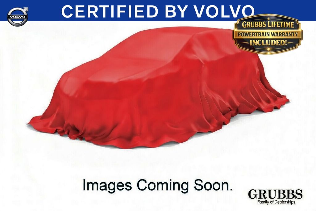 2023 Volvo XC40 B5 Plus Bright AWD's photo