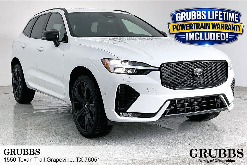 2026 Volvo XC60 B5 Ultra Black Edition Theme AWD's photo
