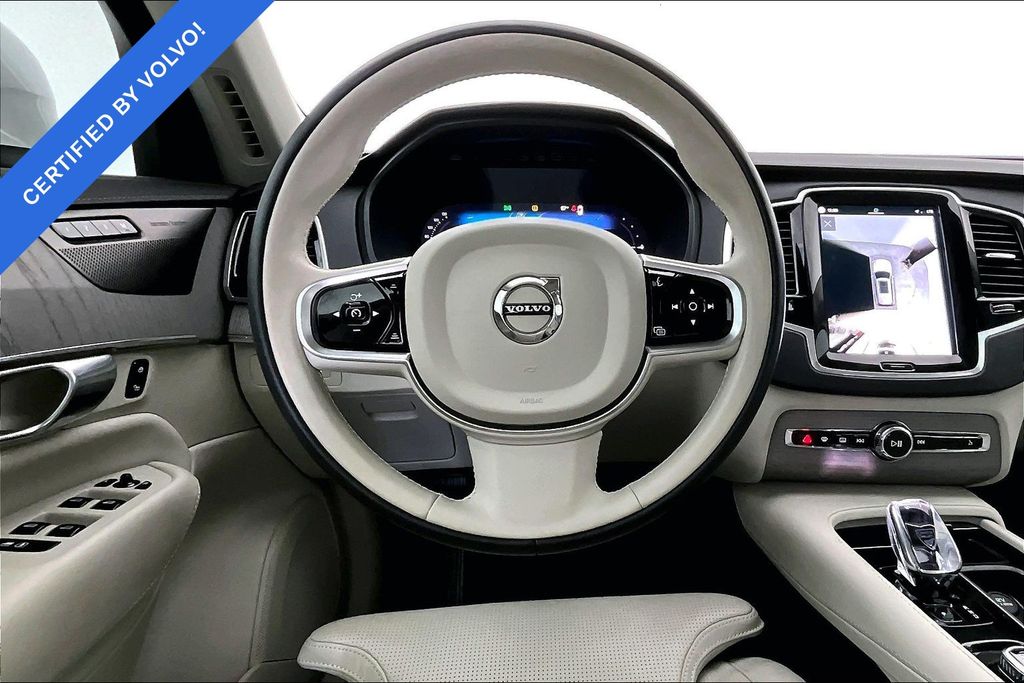 2025 Volvo XC90 6