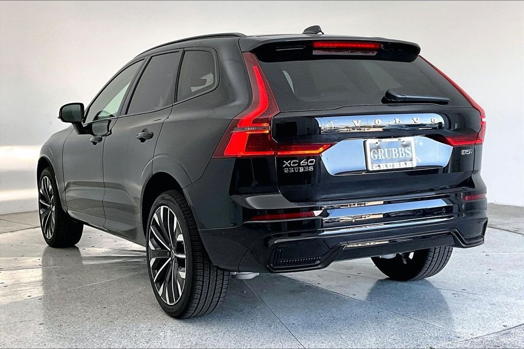 New 2026 Volvo XC60 B5 Ultra SUV