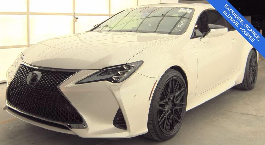 2023 Lexus RC 350's photo