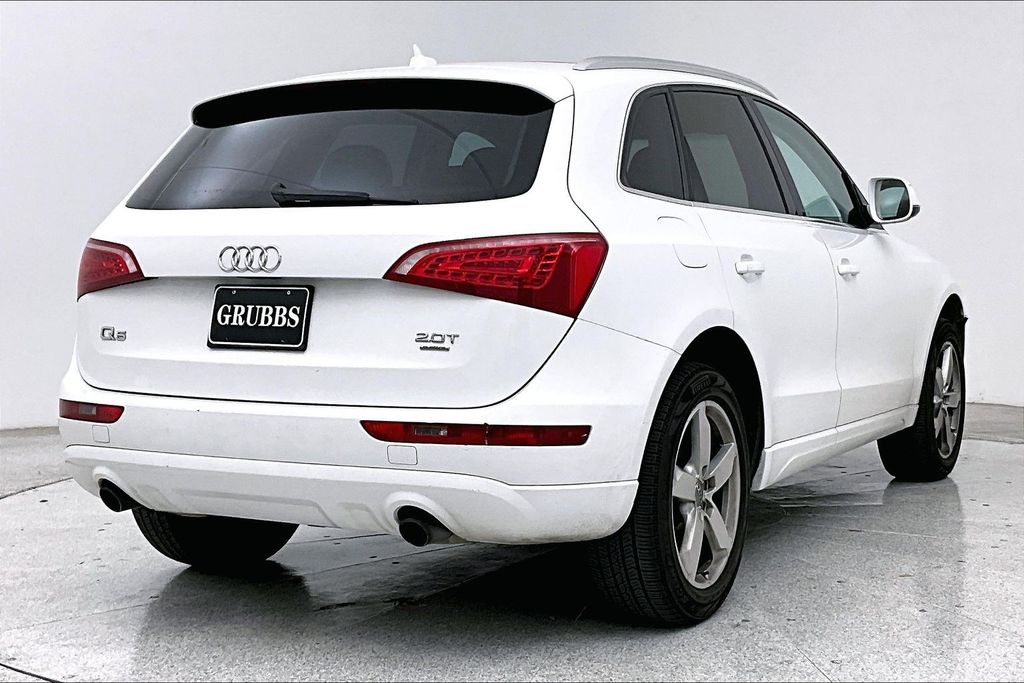 Used 2011 Audi Q5 Premium with VIN WA1CFAFP7BA037222 for sale in Grapevine, TX