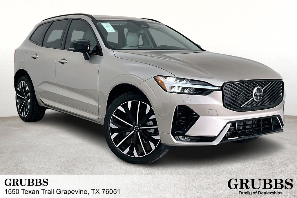 New 2026 Volvo XC60 B5 Ultra