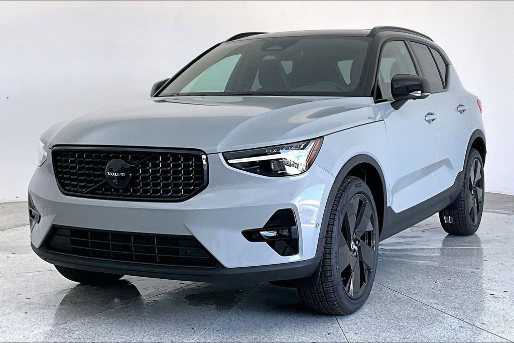 New 2026 Volvo XC40 For Sale at Grubbs Volvo Cars Grapevine | VIN