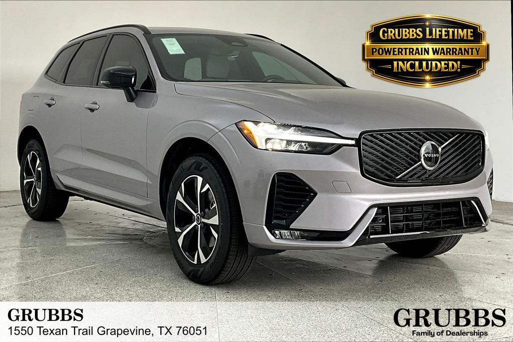 2026 Volvo XC60 B5 Core Dark AWD's photo