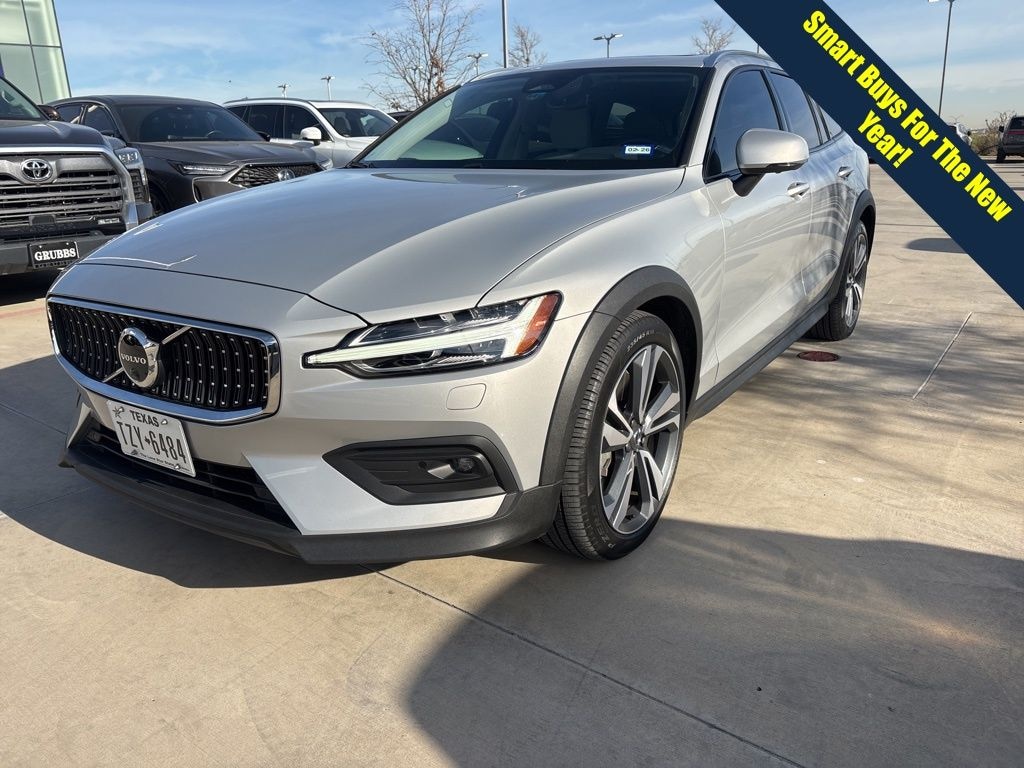Certified 2024 Volvo V60 Cross Country B5 Plus Wagon