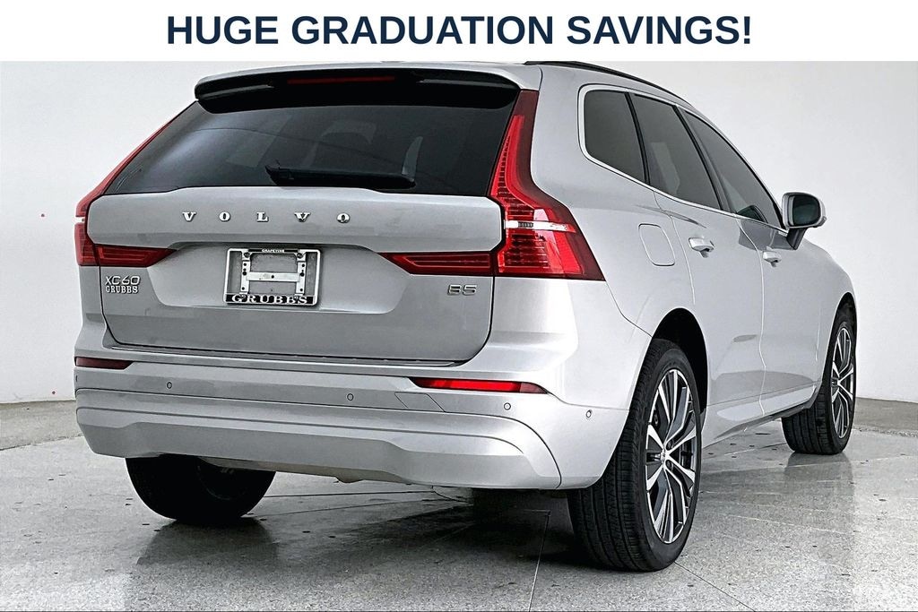 Used 2022 Volvo XC60 B5 Momentum SUV