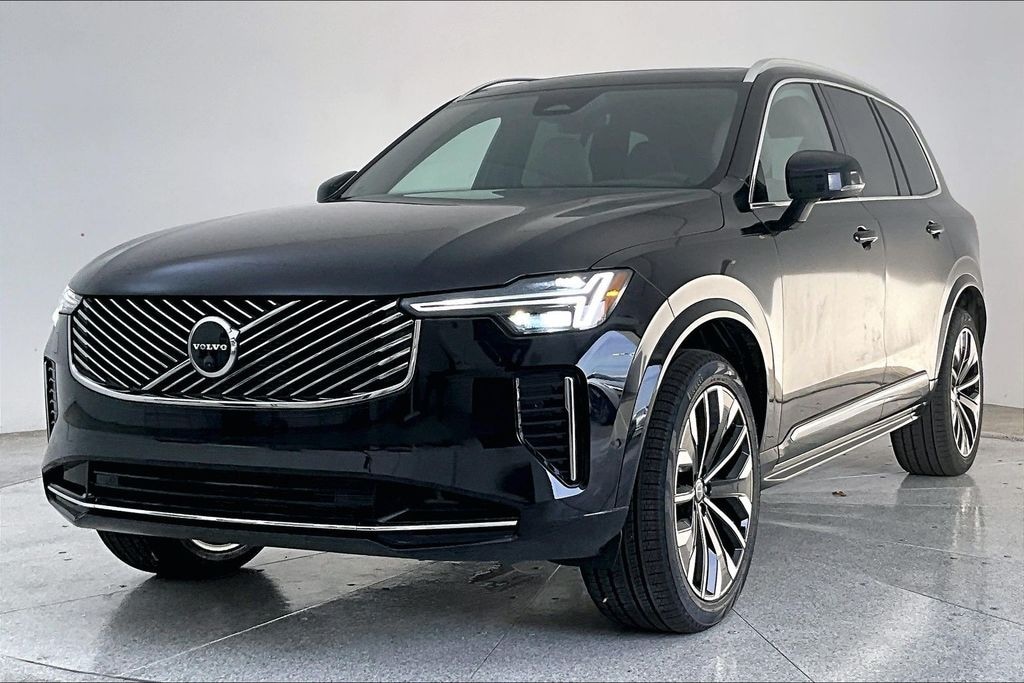 Used 2026 Volvo XC90 B6 Ultra 6-Seater SUV