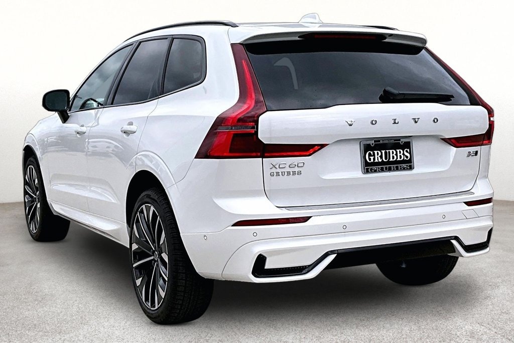 New 2027 Volvo XC60 B5 Ultra SUV