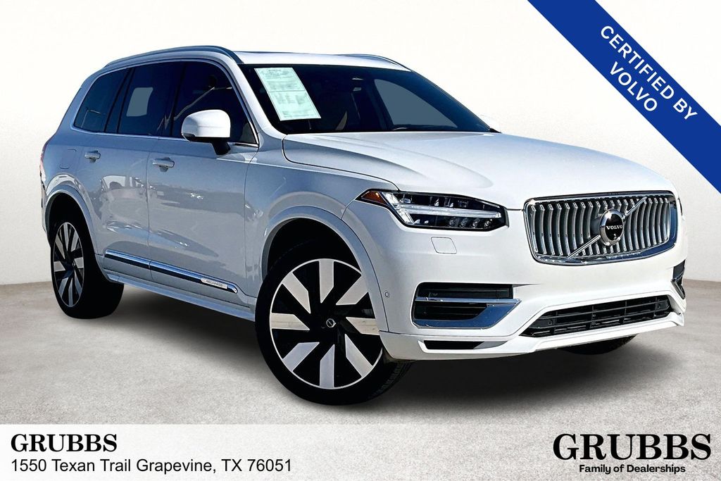 2024 Volvo XC90 Ultimate's photo