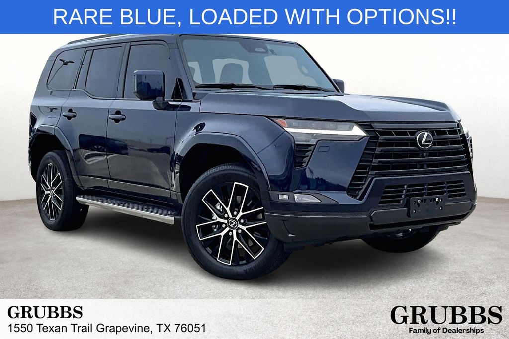 2025 Lexus GX Premium's photo