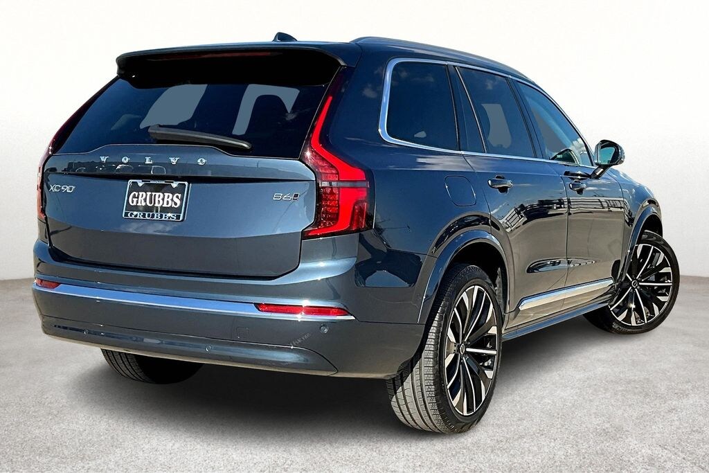 Certified 2025 Volvo XC90 B6 Plus 7-Seater SUV