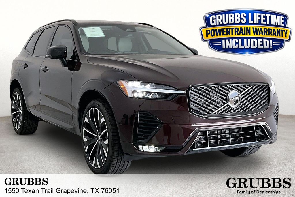 2026 Volvo XC60 B5 Ultra Dark AWD's photo