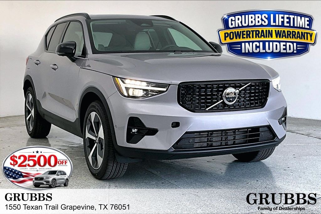 New 2026 Volvo XC40 B4 Plus SUV