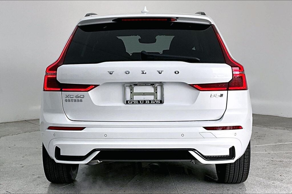 New 2026 Volvo XC60 B5 Ultra SUV