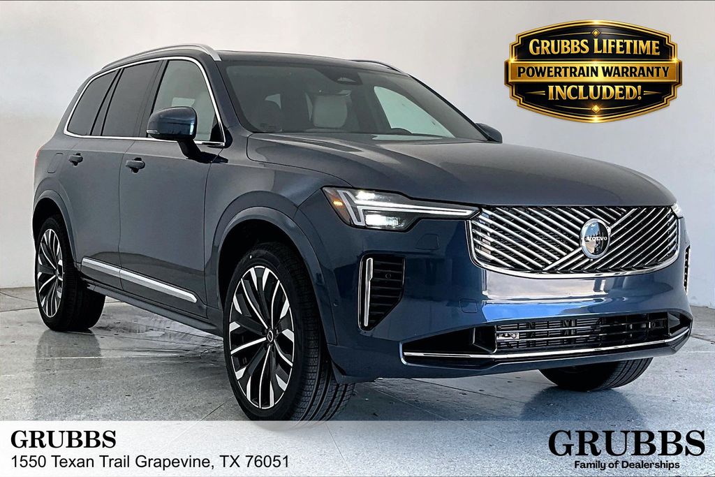 2026 Volvo XC90 B5 Plus Bright 4WD's photo