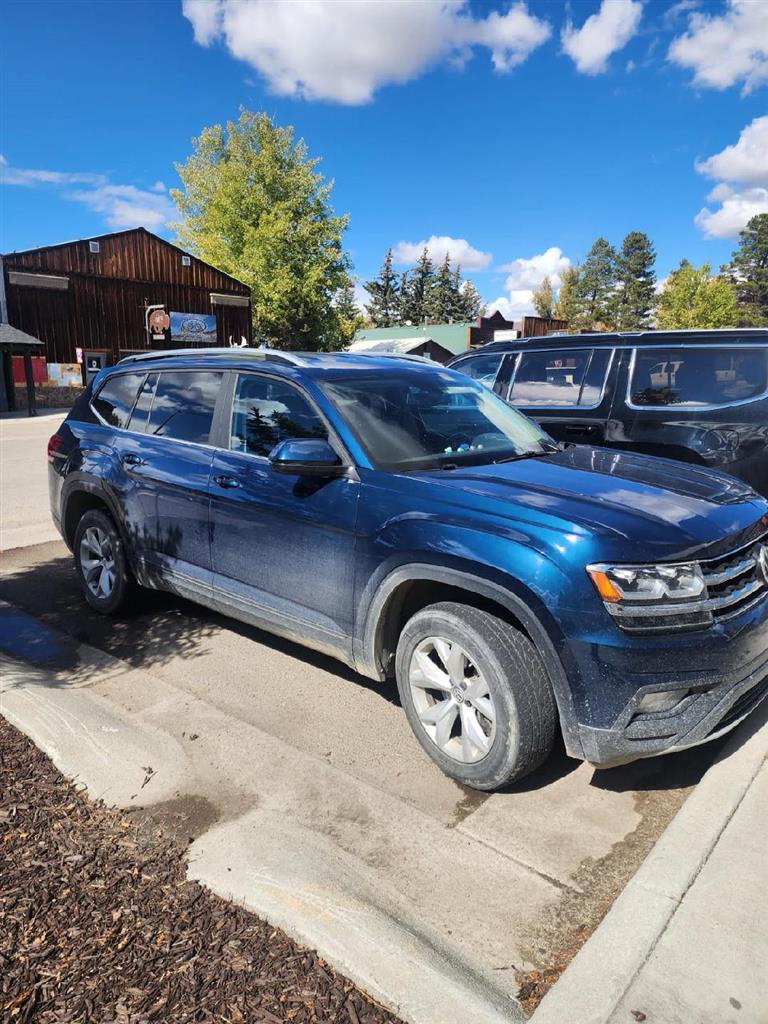 2019 Volkswagen Atlas V6 SE photo 2