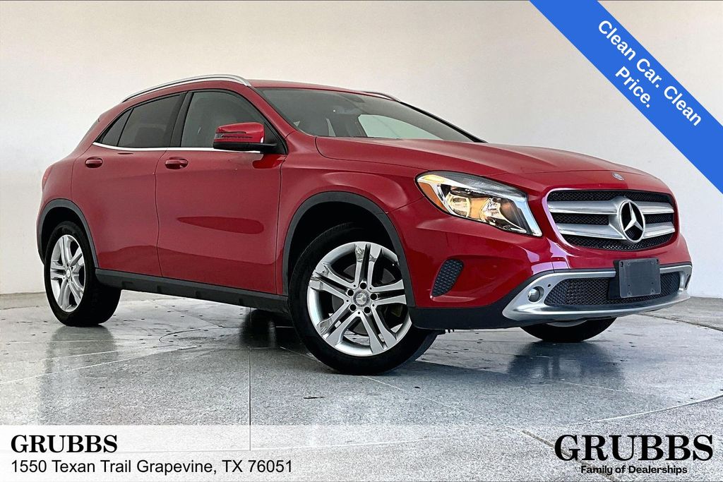 2015 Mercedes-Benz GLA-Class GLA250's photo