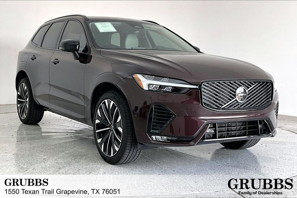New 2026 Volvo XC60 B5 Ultra