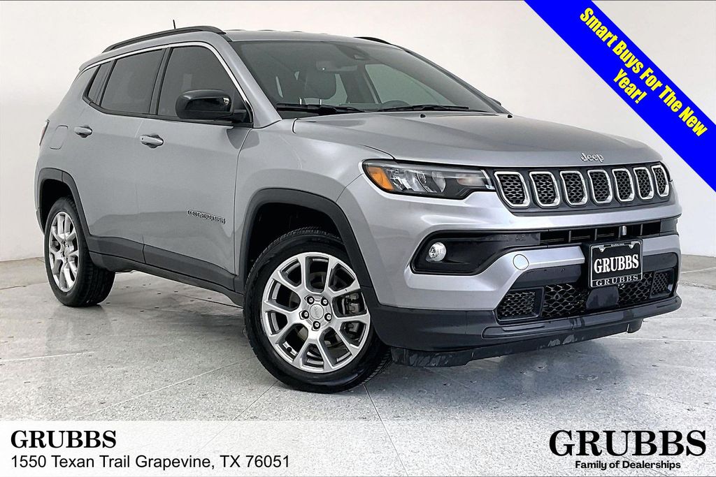 2024 Jeep Compass Latitude Lux