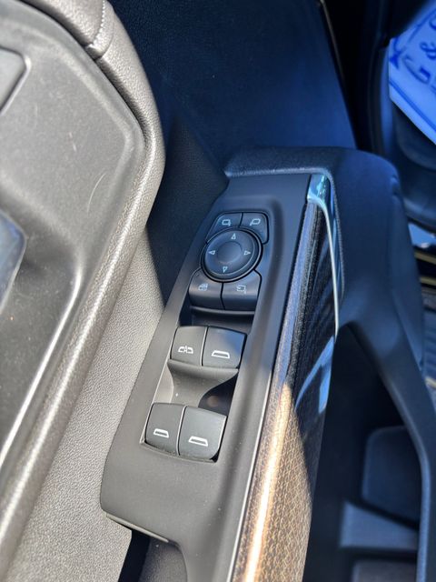 2021 Chevrolet Silverado 3500HD LT - Photo 11