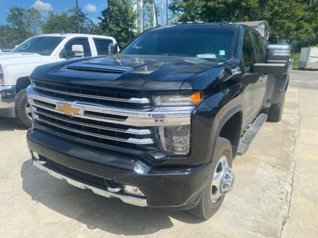 Used 2022 Chevrolet Silverado 3500HD High Country Truck