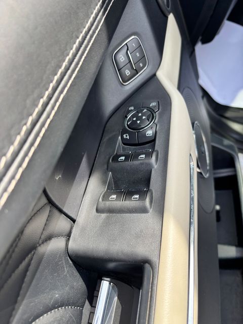 2021 Ford Expedition Platinum - Photo 17