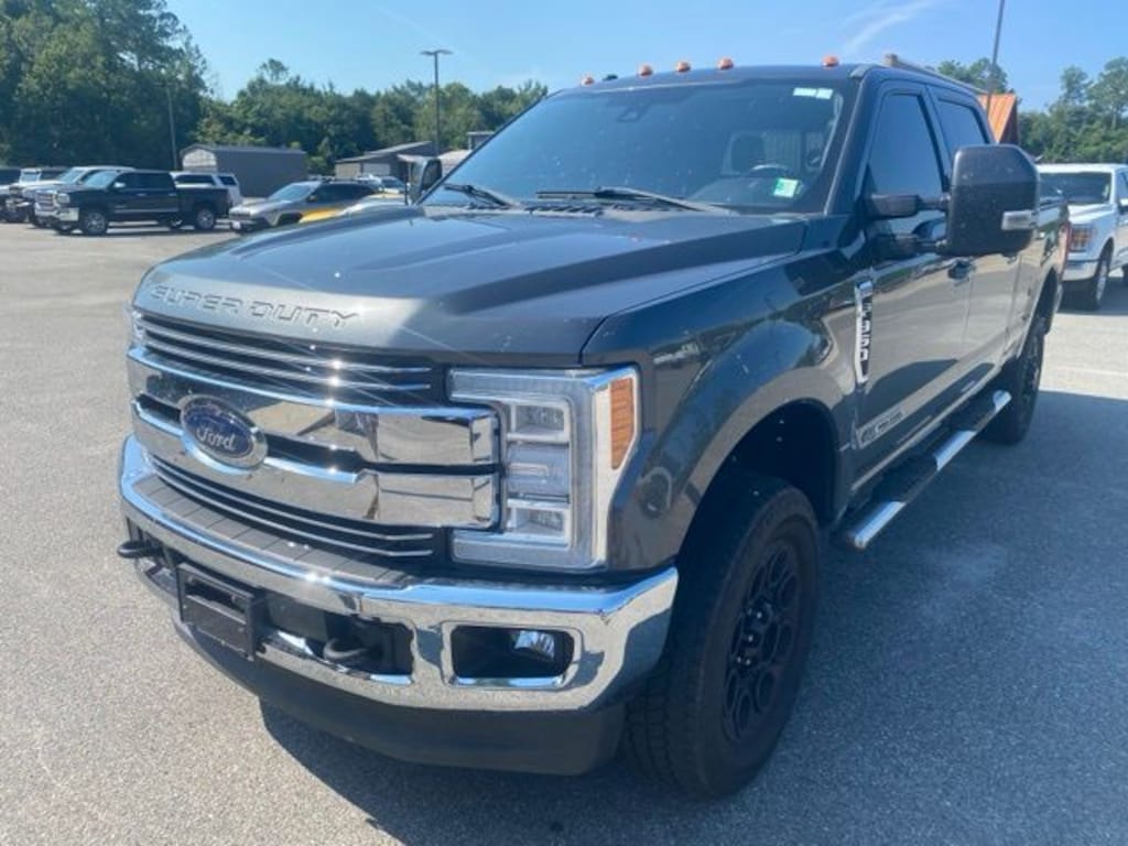 Used 2018 Ford F-350SD Lariat Truck