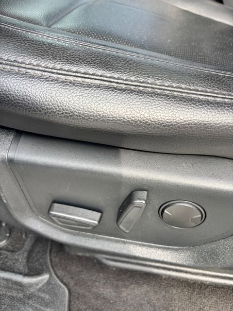 2020 Ford Expedition XLT - Photo 18