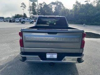 2023 Chevrolet Silverado 1500 LT - Photo 7